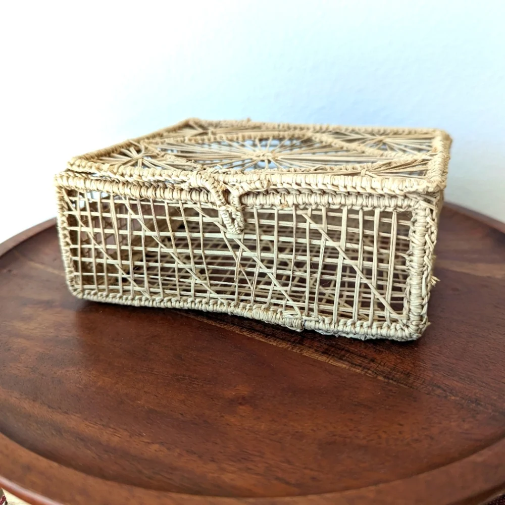 Vintage iraca palm